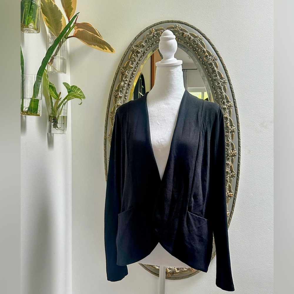 Fig Open Front Black Blazer (Size XS)